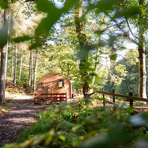  Farm stay Broomhills Farm River Eco Pods